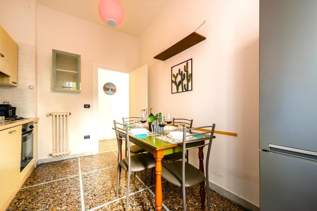 Hostly - The Urban Garden House - 3 Bedrooms, Garden, Great Location! Pisa Buitenkant foto