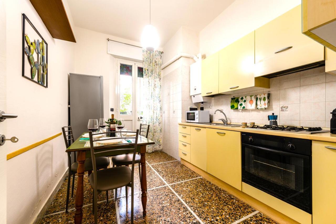 Hostly - The Urban Garden House - 3 Bedrooms, Garden, Great Location! Pisa Buitenkant foto
