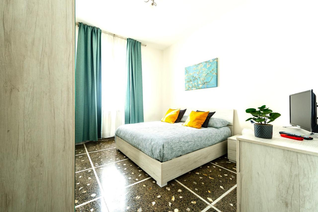 Hostly - The Urban Garden House - 3 Bedrooms, Garden, Great Location! Pisa Buitenkant foto